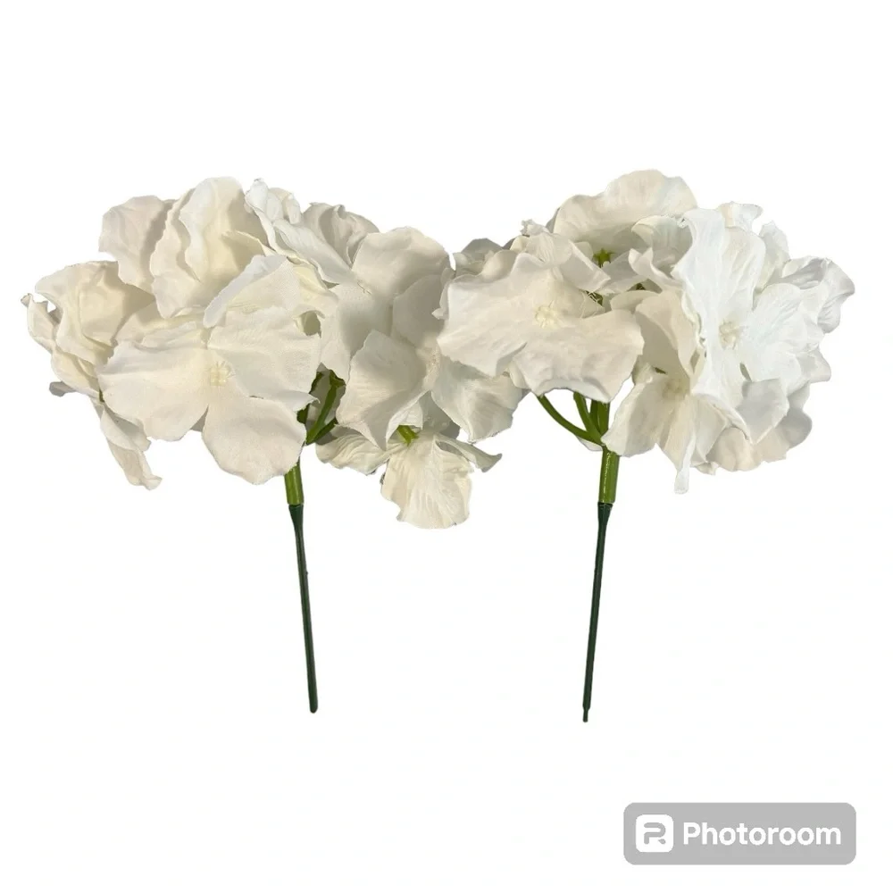 Set of 2 NWOT White Silk Hydrangea Flowers
